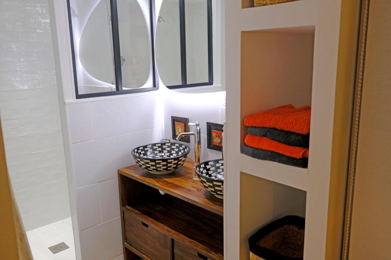 Le Loft De La Grange Bed & Breakfast อาร์ลส์ ภายนอก รูปภาพ