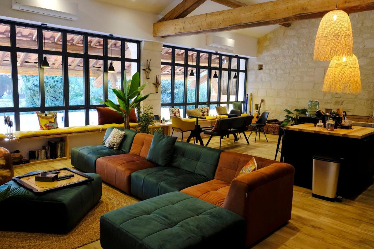 Le Loft De La Grange Bed & Breakfast อาร์ลส์ ภายนอก รูปภาพ